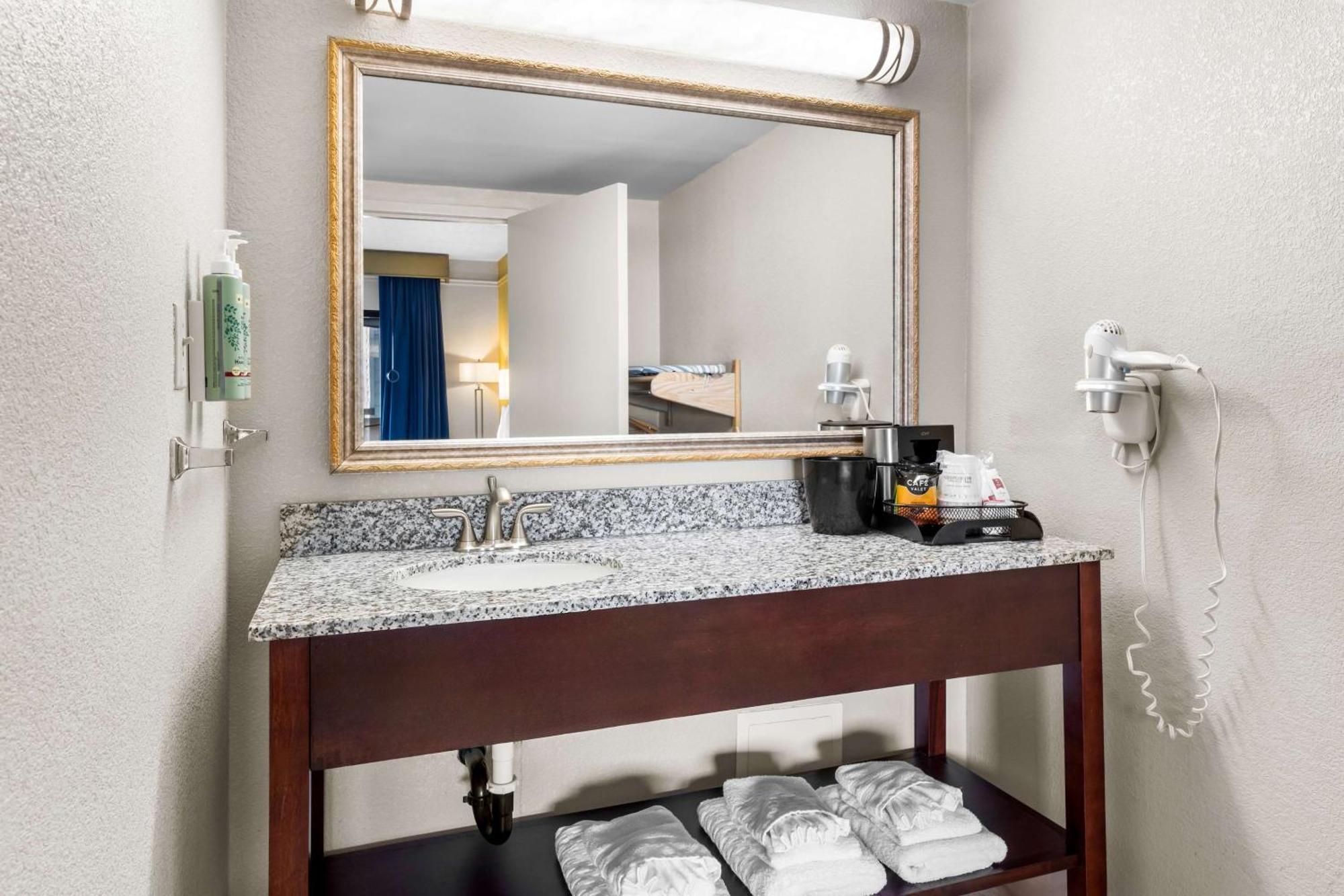 Best Western Kent Narrows Inn Grasonville Екстериор снимка